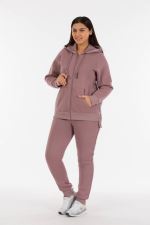 THREE YARN  TRACKSUIT