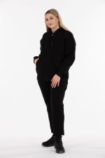 THREE YARN  TRACKSUIT