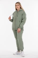 THREE YARN  TRACKSUIT