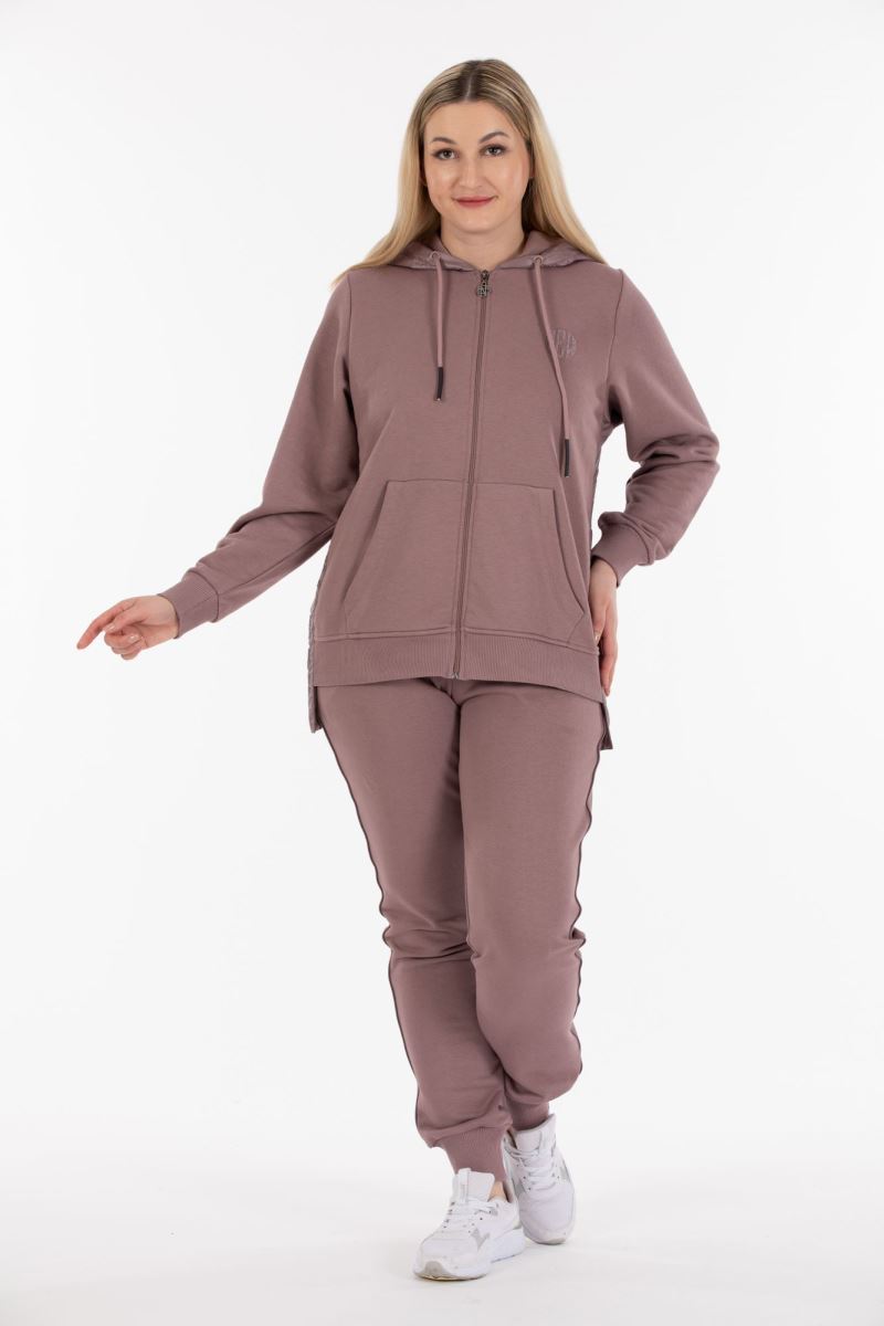 Three Yarn  Tracksuit 0