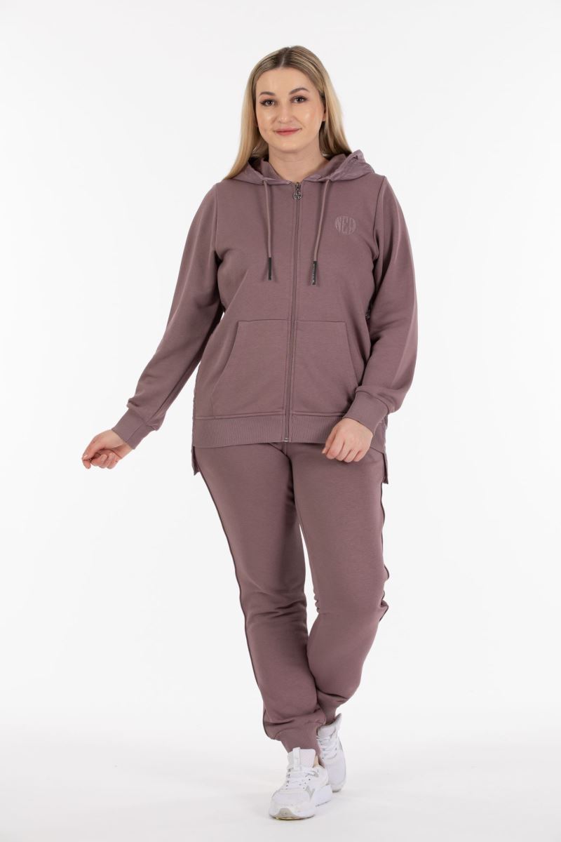 Three Yarn  Tracksuit 0