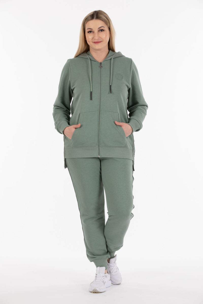 Three Yarn  Tracksuit 0