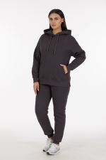 THREE YARN  TRACKSUIT