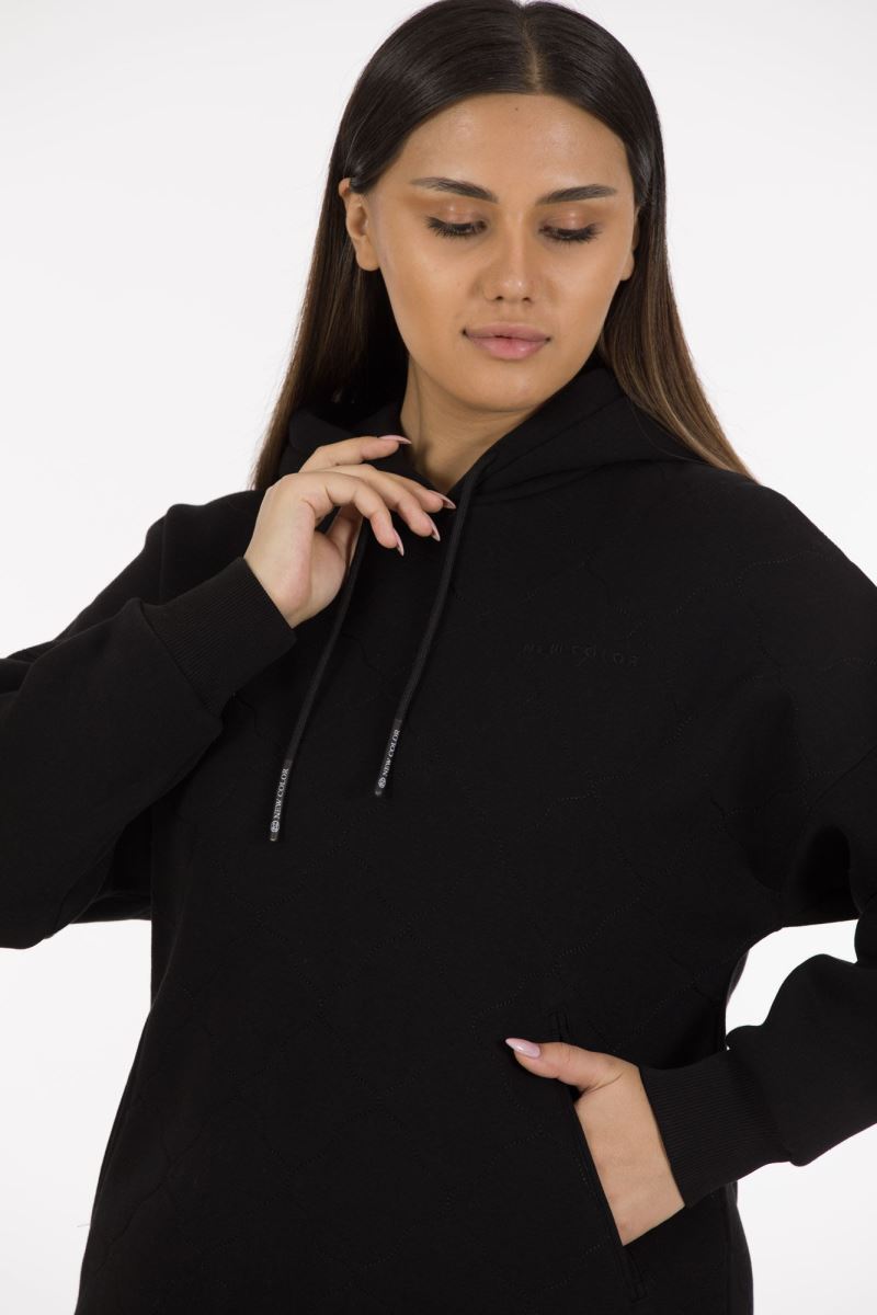 THREE YARN  TRACKSUIT
