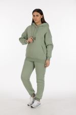 THREE YARN  TRACKSUIT