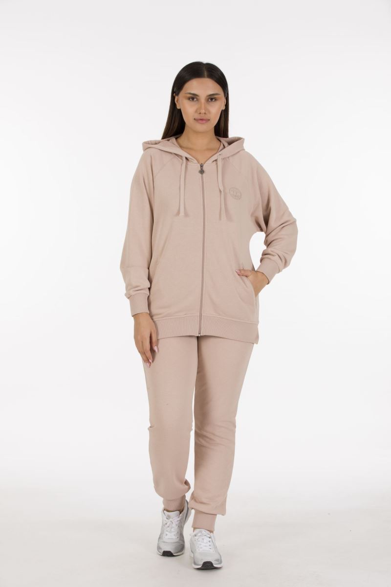 Three Yarn  Tracksuit 0