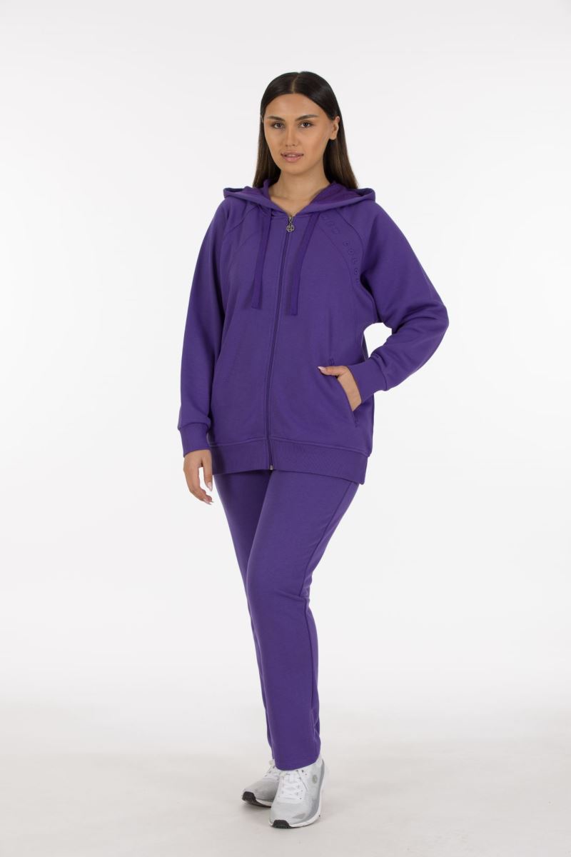 Three Yarn  Tracksuit 0