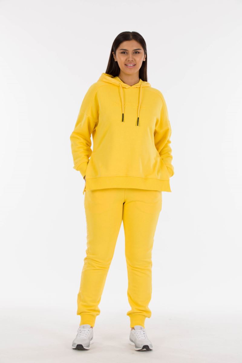 Üç İplik Eşofman Takımı 0