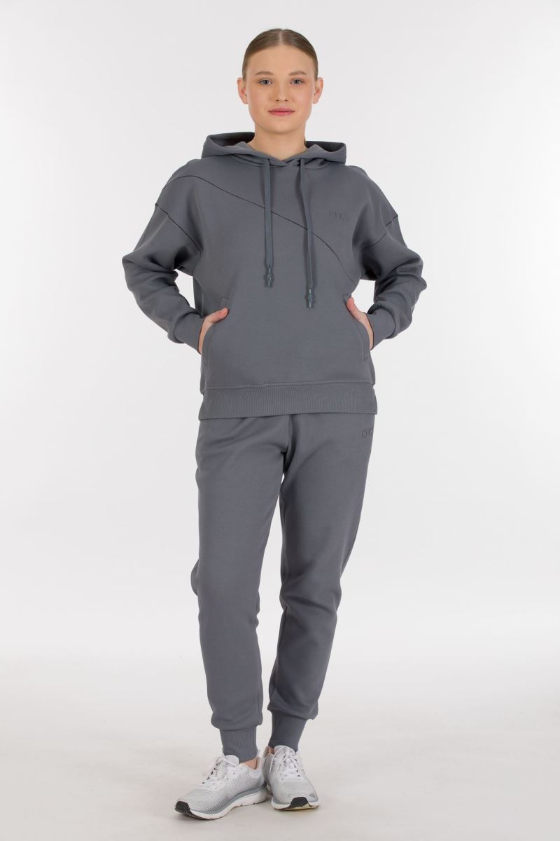 Lacoste Tracksuit Set 0