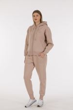 THREE YARN  TRACKSUIT