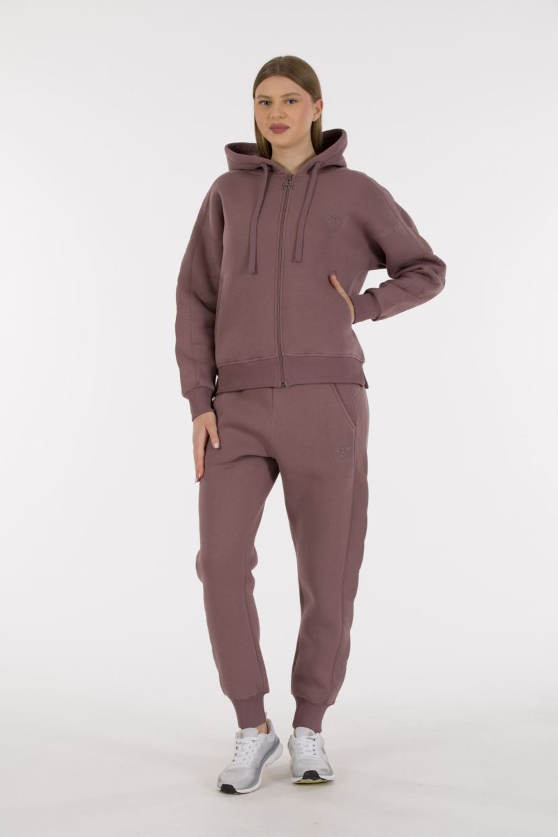 Three Yarn  Tracksuit 0