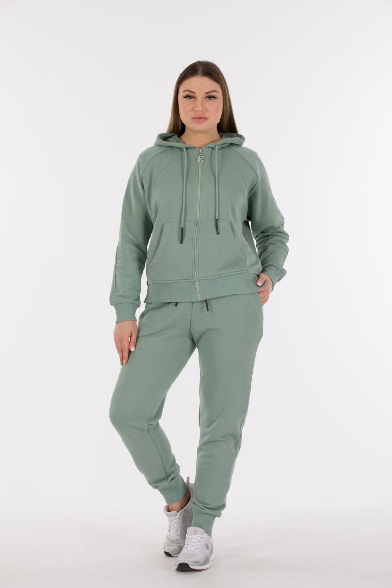 Three Yarn  Tracksuit 0
