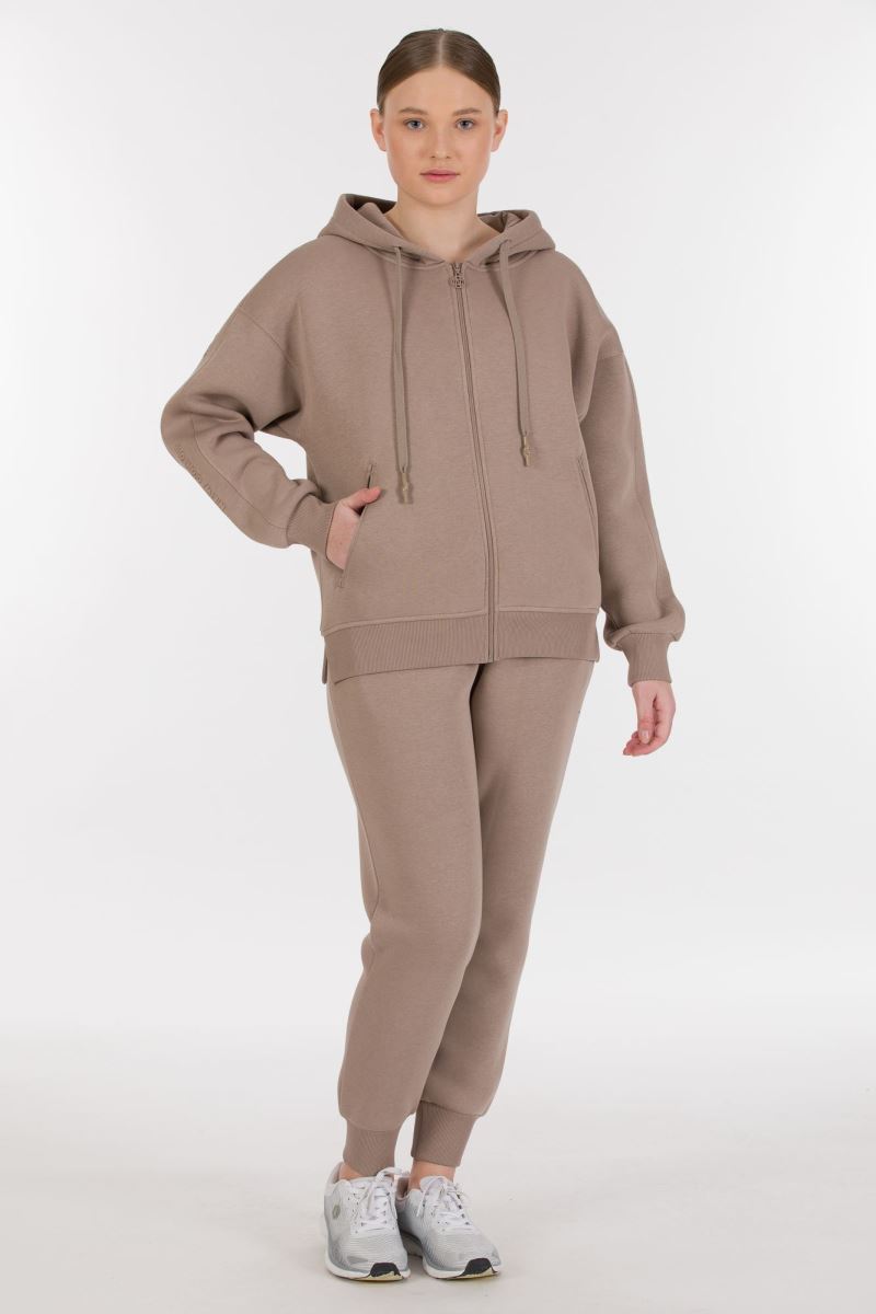 Üç İplik Eşofman Takımı 0