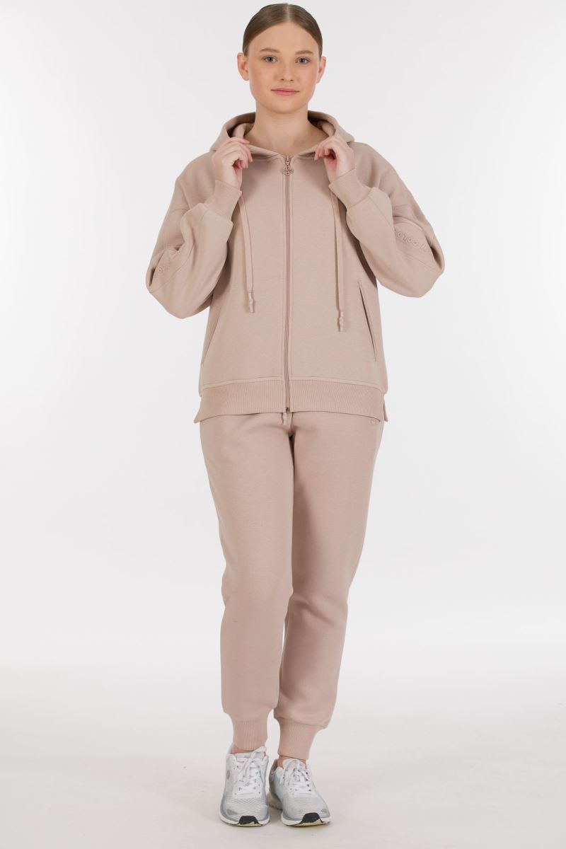 Three Yarn  Tracksuit 0