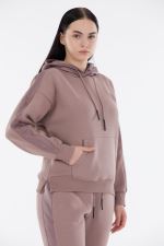 THREE YARN  TRACKSUIT