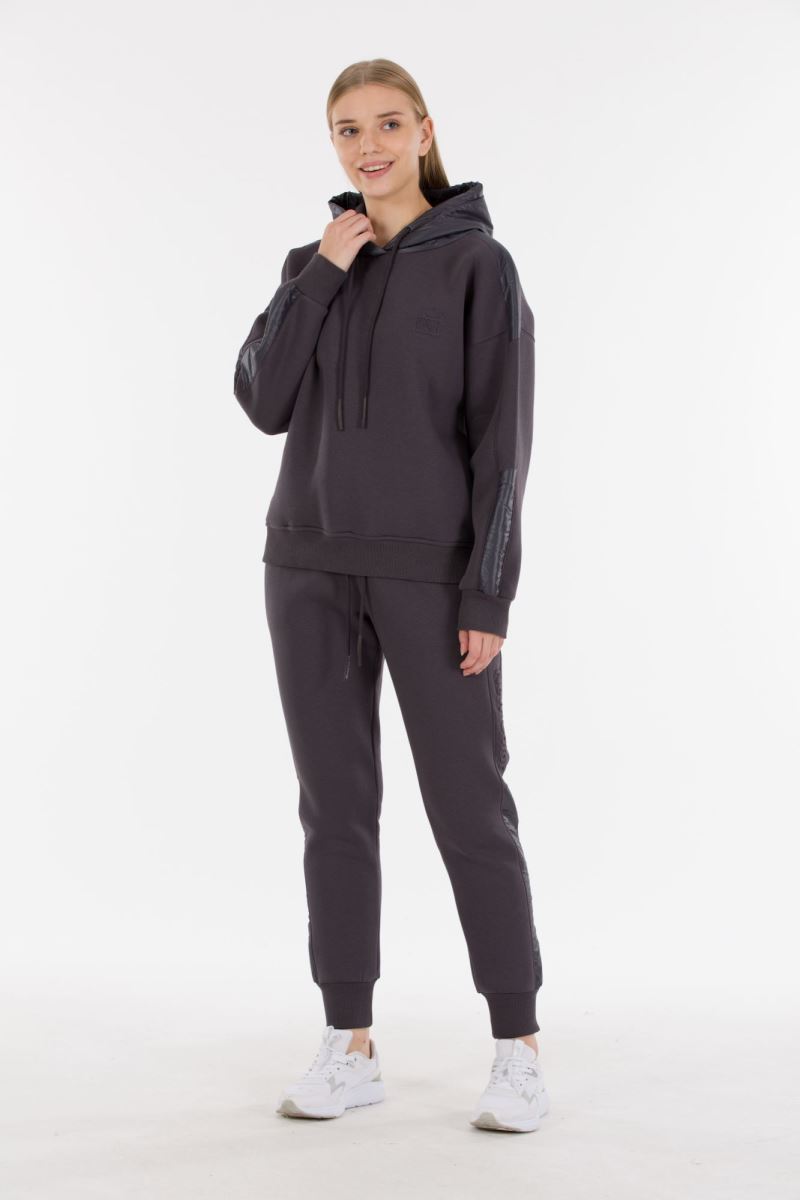 Üç İplik Eşofman Takımı 0