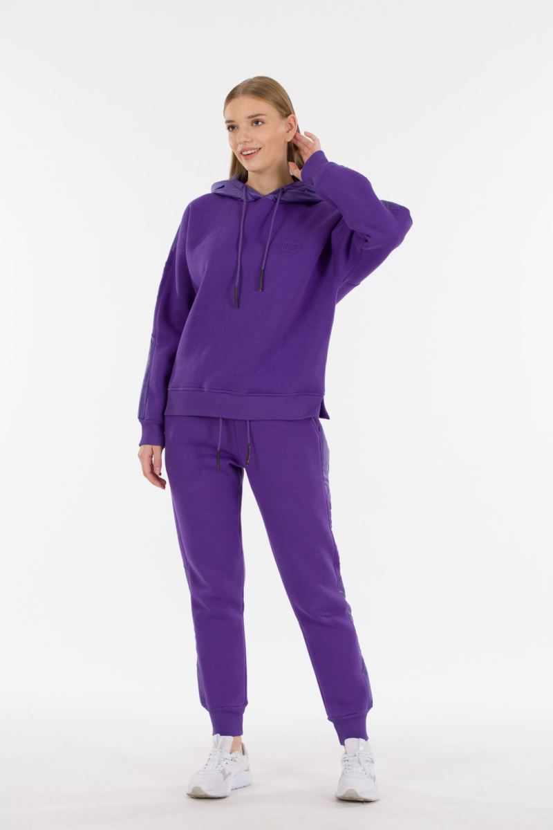 Three Yarn  Tracksuit 0