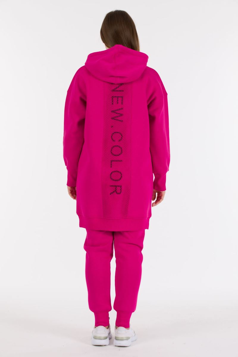 THREE YARN  TRACKSUIT