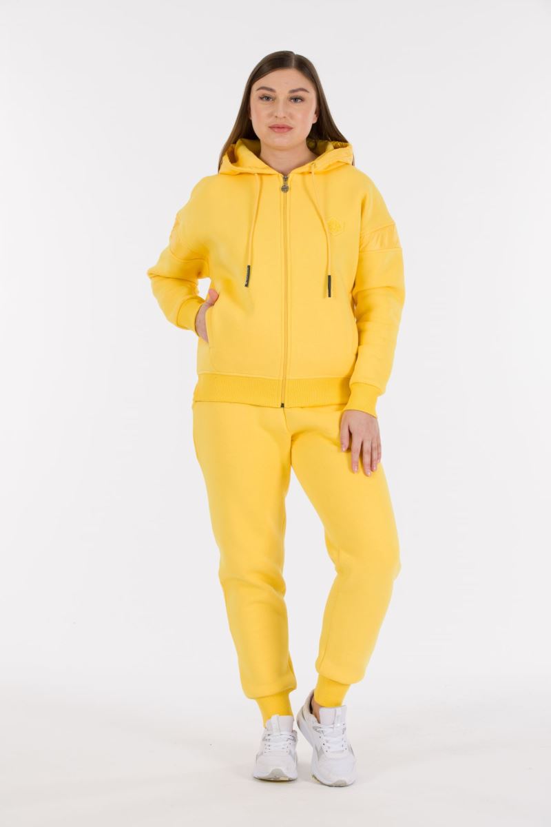 Three Yarn  Tracksuit 0
