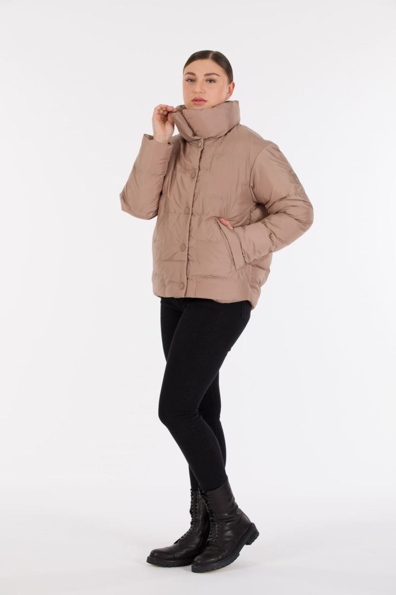 KAPİTONE MONT
